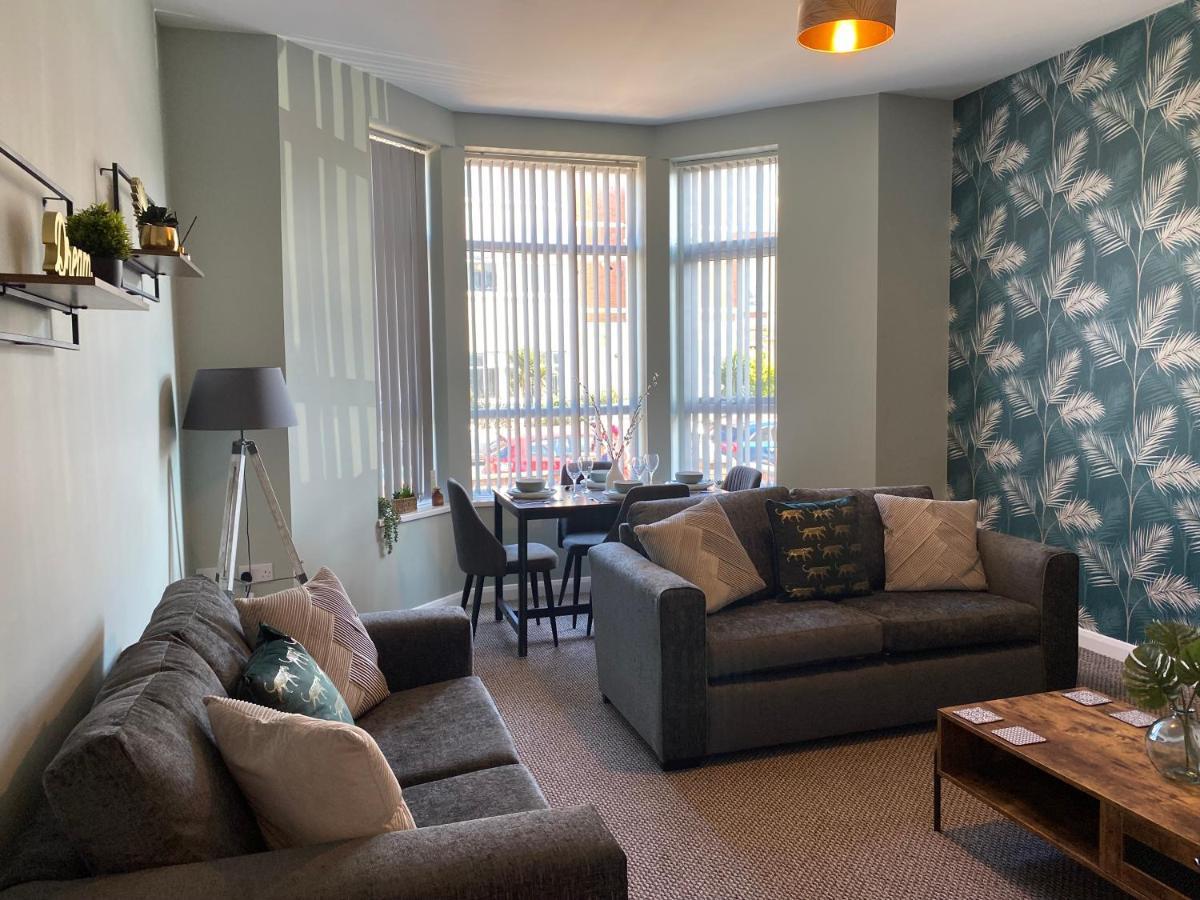 Blackpool Sleepover Apartment 1 Free Parking Sleeps 6 Exterior foto